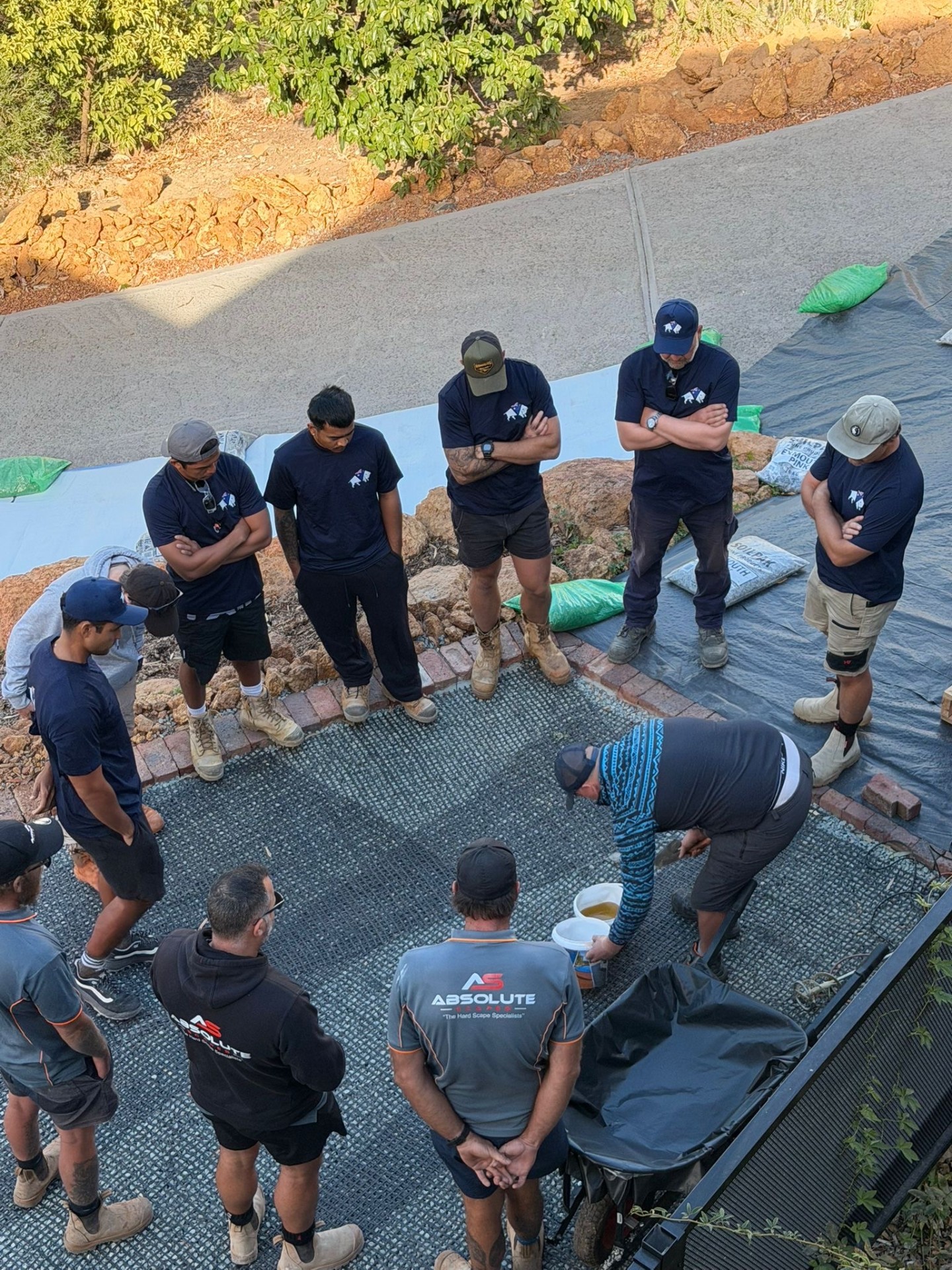 Group learning surface preparation on-site